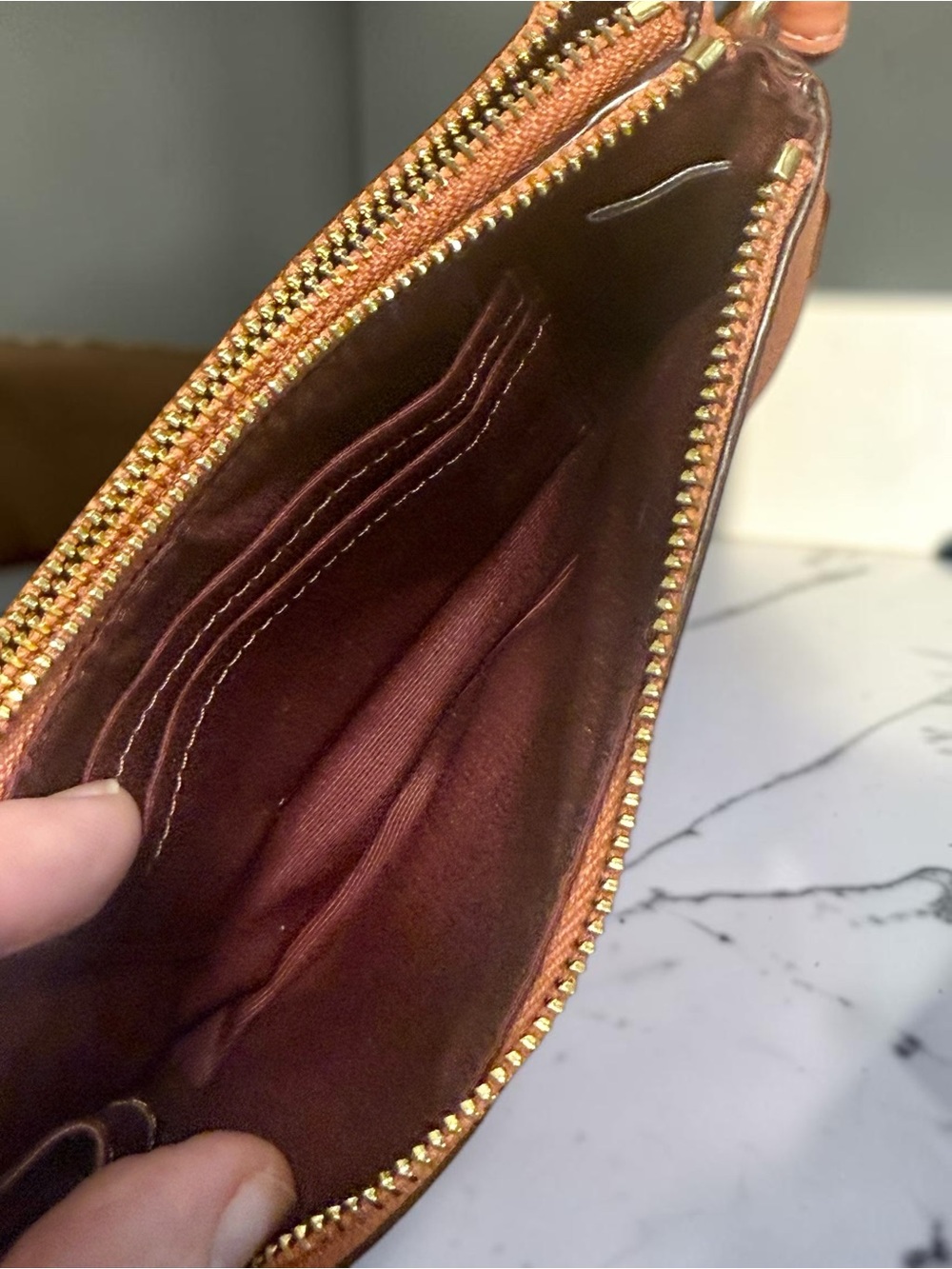Coach Coral Pebbled Leather Wristlet Wallet Zip Pouch Designer Wristlet Clutch - Picture 7 of 7